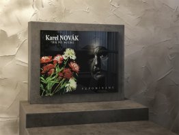 skleněný náhrobek, epitafní skleněná deska, skleněná deska na hrob, fotografie na hrob ze skla, skleněný pomník skleněný náhrobek, epitafní skleněná deska, skleněná deska na hrob, fotografie na hrob ze skla, skleněný pomník