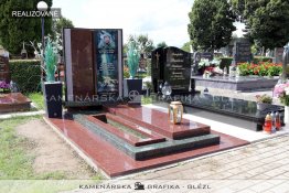 skleněný náhrobek, epitafní skleněná deska, skleněná deska na hrob, fotografie na hrob ze skla, skleněný pomník skleněný náhrobek, epitafní skleněná deska, skleněná deska na hrob, fotografie na hrob ze skla, skleněný pomník