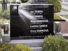 skleněný náhrobek, epitafní skleněná deska, skleněná deska na hrob, fotografie na hrob ze skla skleněný náhrobek, epitafní skleněná deska, skleněná deska na hrob, fotografie na hrob ze skla