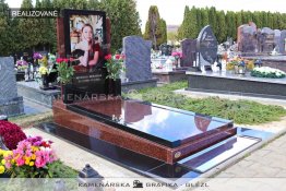 skleněný náhrobek, epitafní skleněná deska, skleněná deska na hrob, fotografie na hrob ze skla, skleněný pomník skleněný náhrobek, epitafní skleněná deska, skleněná deska na hrob, fotografie na hrob ze skla, skleněný pomník