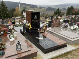 skleněný náhrobek, epitafní skleněná deska, skleněná deska na hrob, fotografie na hrob ze skla, skleněný pomník, skleněná náhrobní deska skleněný náhrobek, epitafní skleněná deska, skleněná deska na hrob, fotografie na hrob ze skla, skleněný pomník, skleněná náhrobní deska