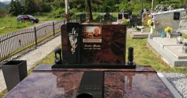 skleněný náhrobek, epitafní skleněná deska, skleněná deska na hrob, fotografie na hrob ze skla, skleněný pomník skleněný náhrobek, epitafní skleněná deska, skleněná deska na hrob, fotografie na hrob ze skla, skleněný pomník